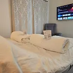 Villa Homeaurora! 4br Family House - Sauna - Forest View Rovaniemi