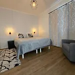 Villa Homeaurora! 4br Family House - Sauna - Forest View *