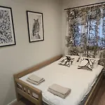 Homeaurora! 4br Family House - Sauna - Forest View * Rovaniemi