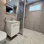 Homeaurora! 4br Family House - Sauna - Forest View Rovaniemi