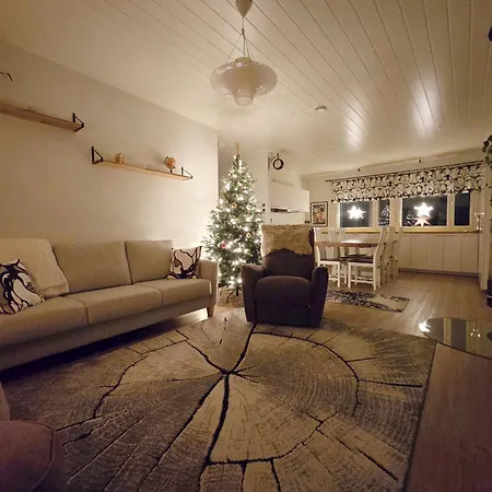 Homeaurora! 4br Family House - Sauna - Forest View Villa *